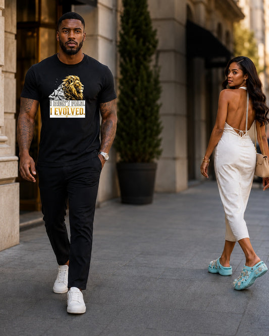 'I Didn't Fold, I Evolved' Graphic Tee